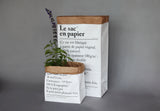 Le Sac En Papier [The Paper Bag]